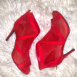 Peep toe ankle pumps.